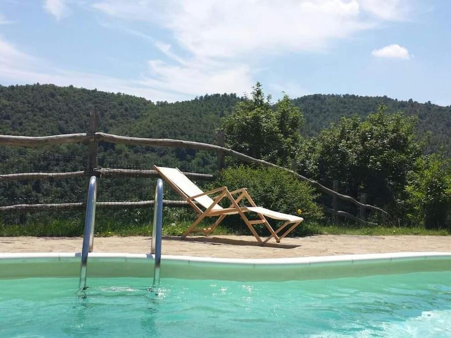Agriturismo Con Piscina In Toscana, Tribbiano Arezzo Esterno foto